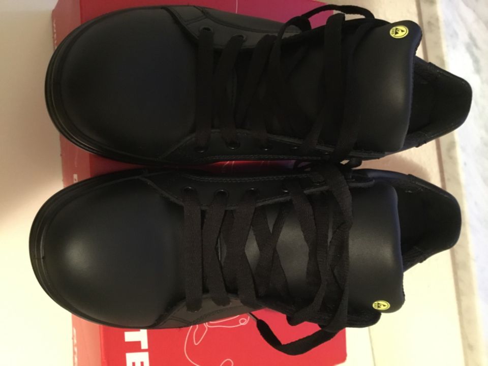 ELTEN SICHERHEITSHALBSCHUH NOEL XX10 BLACK LOW ESD S2 in  Nordrhein-Westfalen - Lohmar | eBay Kleinanzeigen ist jetzt Kleinanzeigen