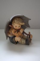 Goebel Hummel Figur 152/0 A Geborgen Junge Umbrella Boy München - Moosach Vorschau