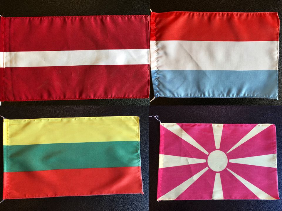 Stoffflaggen verschiedener Ländern 24x15cm (+ Stab & Ständer) in Betzdorf