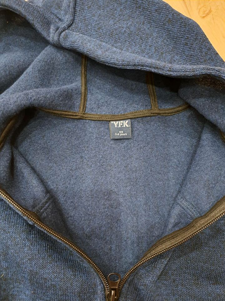 Jungen Sweatjacke Gebraucht in Schiffweiler