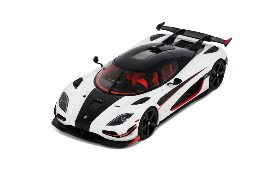 GT Spirit Koenigsegg Agera RS 2015 Arctic White Modellauto 1:18 in Driedorf