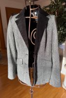 Eleganter Damenblazer graumeliert von b.p.c. in Größe 38 Kr. München - Oberhaching Vorschau