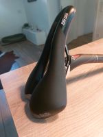 selle italia S5 Gel Sattel mit Carbon Sattelstütze Nordrhein-Westfalen - Lüdinghausen Vorschau