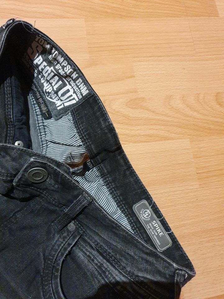 Tom Tompson Jeans Special 07 Spike Slim Fit Größe 31/34 in Herne