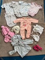 Newborn Set Body Strampler mützchen Socken Mädchen 50/56 Bayern - Möttingen Vorschau