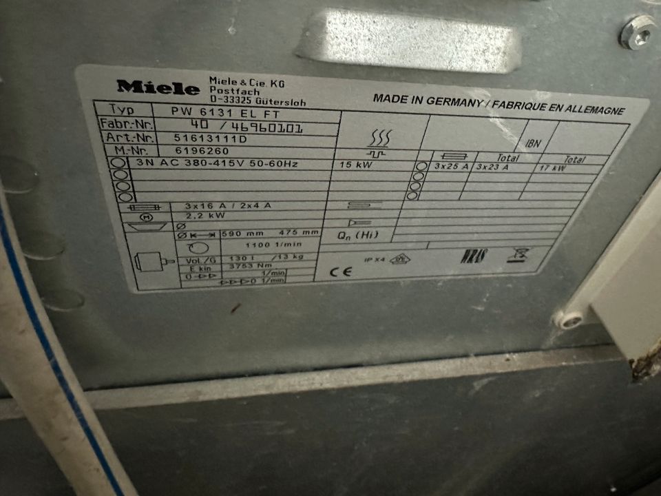 Miele Gewerbe Waschmaschine PW 6131 EL FT Defekte Elektronik in Bergkamen