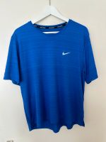 Nike Sport Shirt Blau Gr. L Leipzig - Schönefeld-Abtnaundorf Vorschau