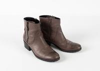 Kennel & Schmenger Gr. 38,5 Boots Stiefeletten Stiefel Braun Lede Frankfurt am Main - Nordend Vorschau