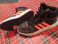 Adidas HOOPS 3.0 MID Sneaker Größe 36 Nordrhein-Westfalen - Wadersloh Vorschau