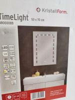 Badspiegel mit LED und Uhr Badezimmer Spiegel Sachsen - Meerane Vorschau
