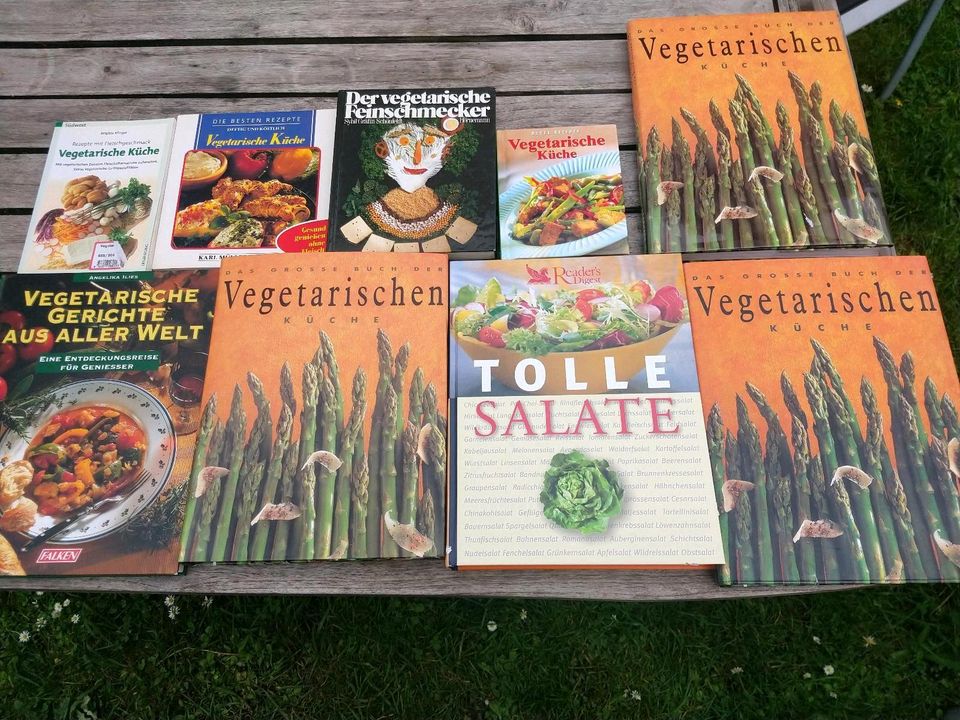 9 Kochbücher Vegetarisch + gesunde Trennkost Küche in Elsdorf