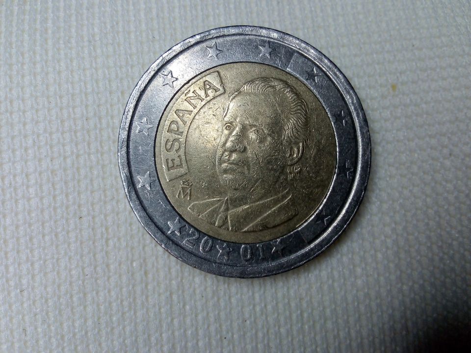 2 € münze 2001 Espana Formatfehler, Unzentriert, Umlaufmünze in Melle