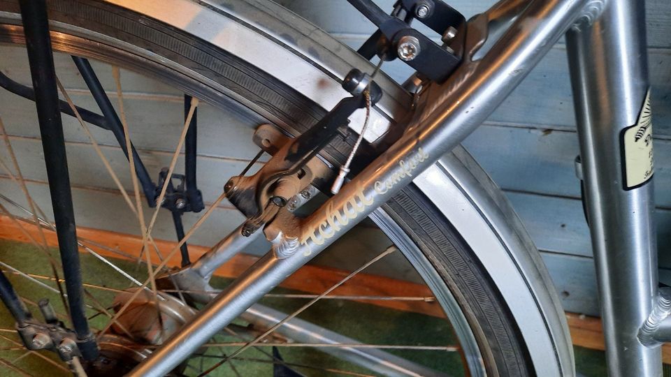 Diamant Achat Comfort 28 Zoll Damenrad Fahrrad 8 Gang 1A-Zustand in Bad Sulza
