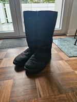 UGG Boots schwarz Größe 40 Damen Essen - Essen-Werden Vorschau