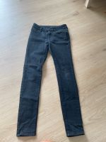 Jeans Gr.152 Baden-Württemberg - Leingarten Vorschau