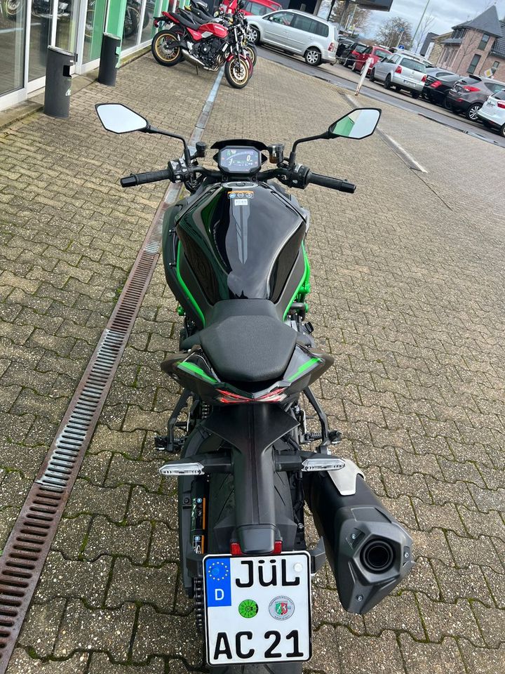 Kawasaki Z H2 in Düren