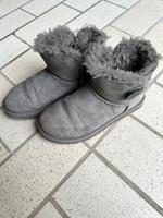 UGG Boots grau Gr. 36 Hessen - Niddatal Vorschau