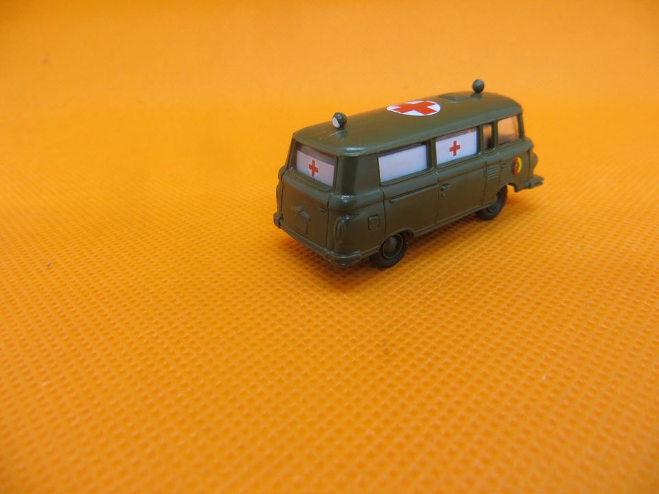 s.e.s 1:87 Barkas B 1000 DRK  NVA  DDR in Günzburg