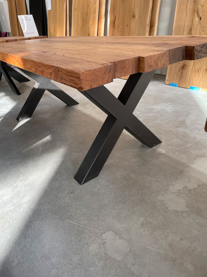Tisch aus Alteiche Esstisch Konferenztisch Holztisch 220x100cm in Monheim am Rhein