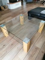 Moderner Couchtisch, Glas/Holz-Kombination, 90 x 90 cm Nordrhein-Westfalen - Sundern (Sauerland) Vorschau