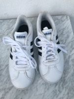 Weiße Adidas Schuhe Größe 34 Düsseldorf - Pempelfort Vorschau