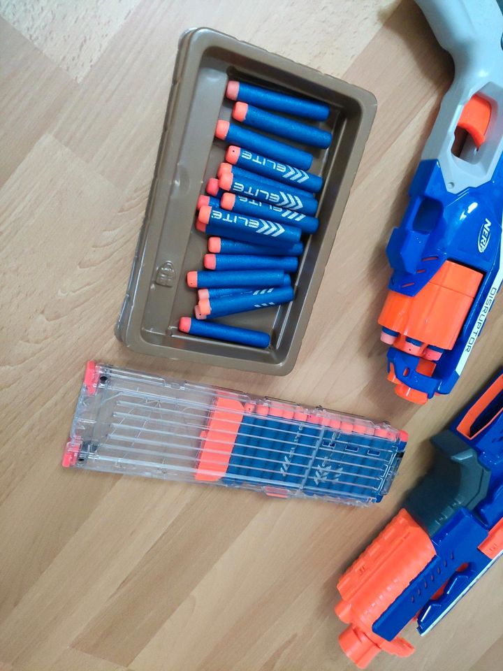 Nerf Elite Disruptor und Rapidstrike cs-18 in Barntrup