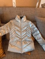 Guess Jacke Herbstjacke Winterjacke Daunenjacke XS s NEU Hessen - Gießen Vorschau