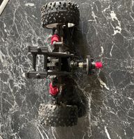 Carbon fighter 2 4WD BRUSHLESS Hinterachse Nordrhein-Westfalen - Essen-West Vorschau