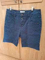 Tom Tailer Hose kurze Jeans Gr. 32 Bermuda Lina neuwertig Baden-Württemberg - Villingen-Schwenningen Vorschau