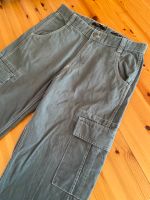 Jeans dunkelgrün baggy Größe 40 (US 31) Baden-Württemberg - Balzheim Vorschau