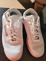 Reebok Damen Schuhe 40 Grösse Niedersachsen - Steinfeld Vorschau