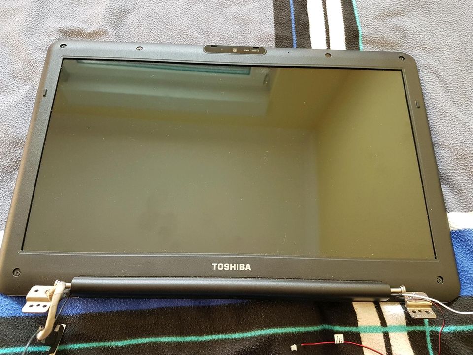 Display von Toshiba Satellite L500 in Delitzsch