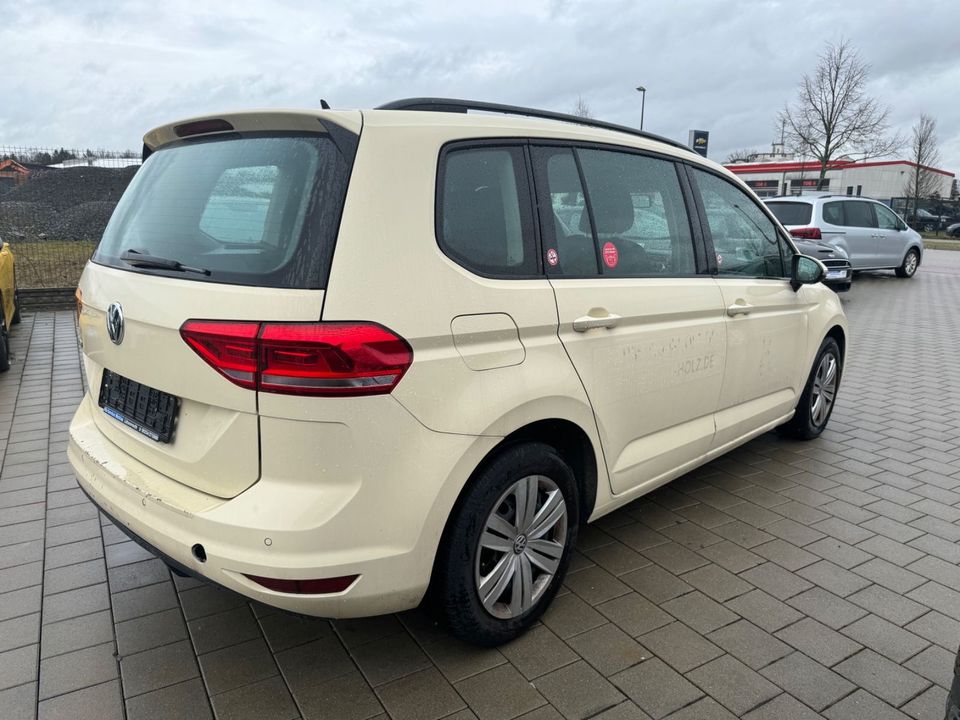 Volkswagen Touran 2.0TDI in Weiden (Oberpfalz)