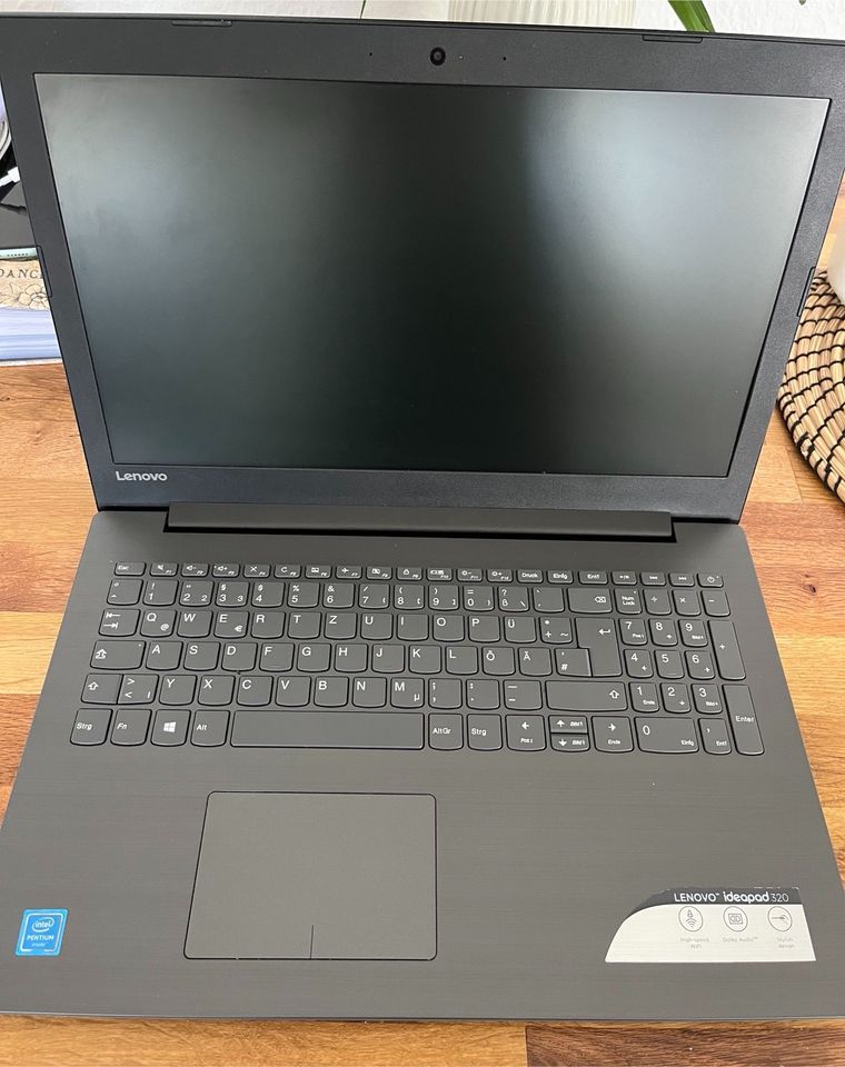 Lenovo Ideapad 320 schwarz in Hannover