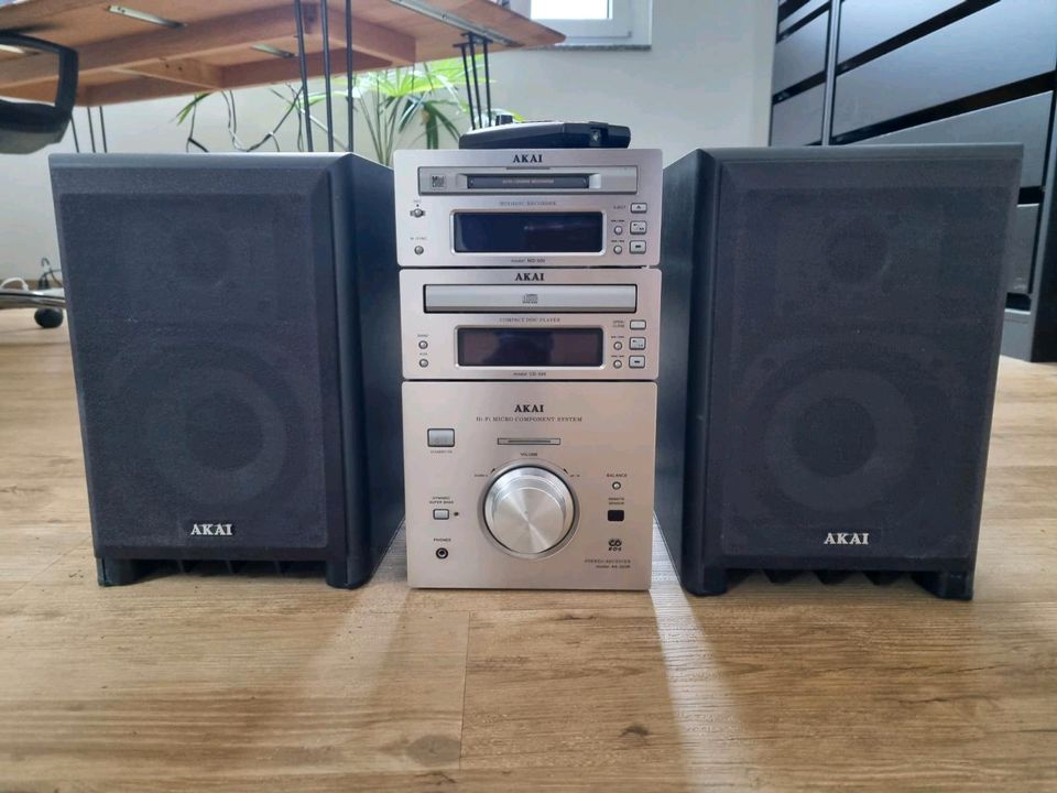 Akai Stereoanlage / CD / Minidisc / Radio in Salem