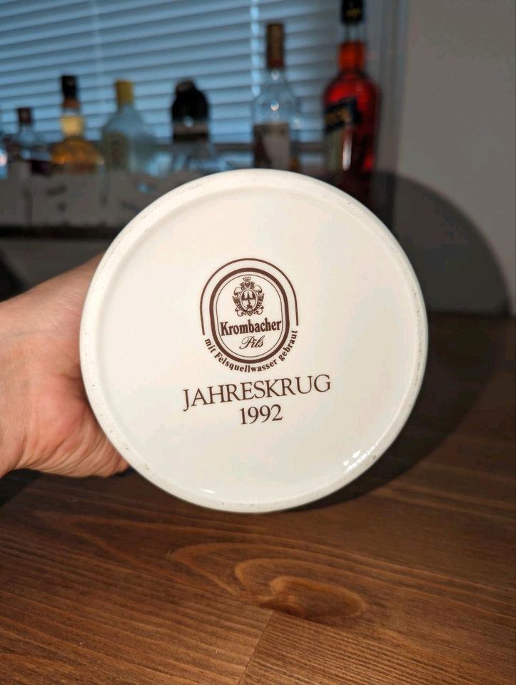 Krombacher Jahreskrüge (NEU) / 1990-2000 / 15 Euro STK in Lübeck