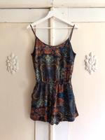 Gr. XS Overall H&M Paisley super Zustand Berlin - Wilmersdorf Vorschau