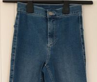 Topshop Jeans Gr. 25/L 28 neuwertig Nordrhein-Westfalen - Merzenich Vorschau