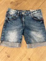 Kurze Hose, Shorts, Jeansshorts Gr 152 Schleswig-Holstein - Groß Sarau Vorschau