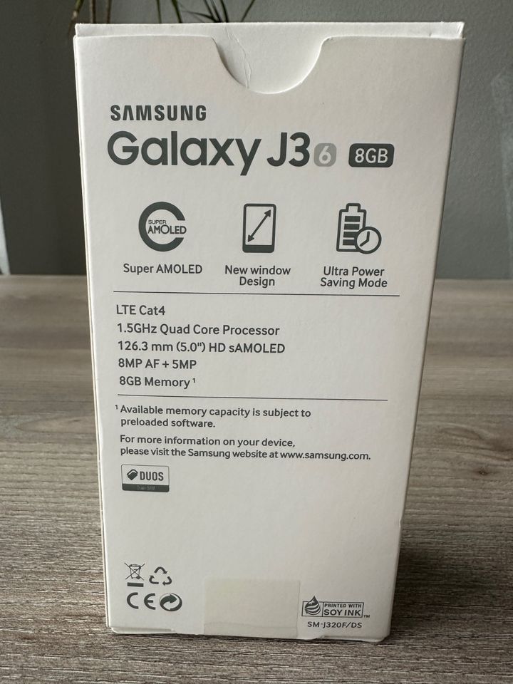 Samsung Galaxy J3 2016 DUOS SM-J320F/DS inkl. Zubehör DUAL SIM in Berlin