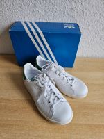 Adidas Stan Smith Sneaker weiß grün EU 38 2/3 neu mit OVP Frankfurt am Main - Gallusviertel Vorschau