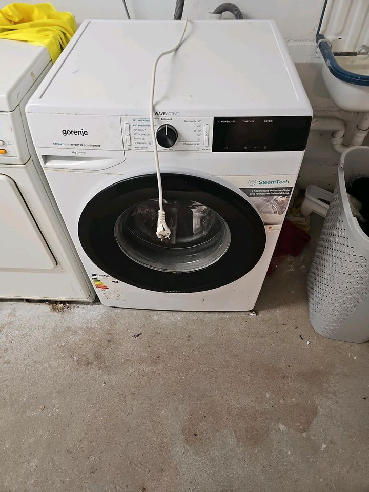 Waschmaschine defekt nur heute 30 €, es muss alles weg in Goch