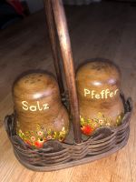 Salz / Pfeffer Streuer / Hand getöpfert und bemalt / Österreich Lübeck - Kücknitz Vorschau