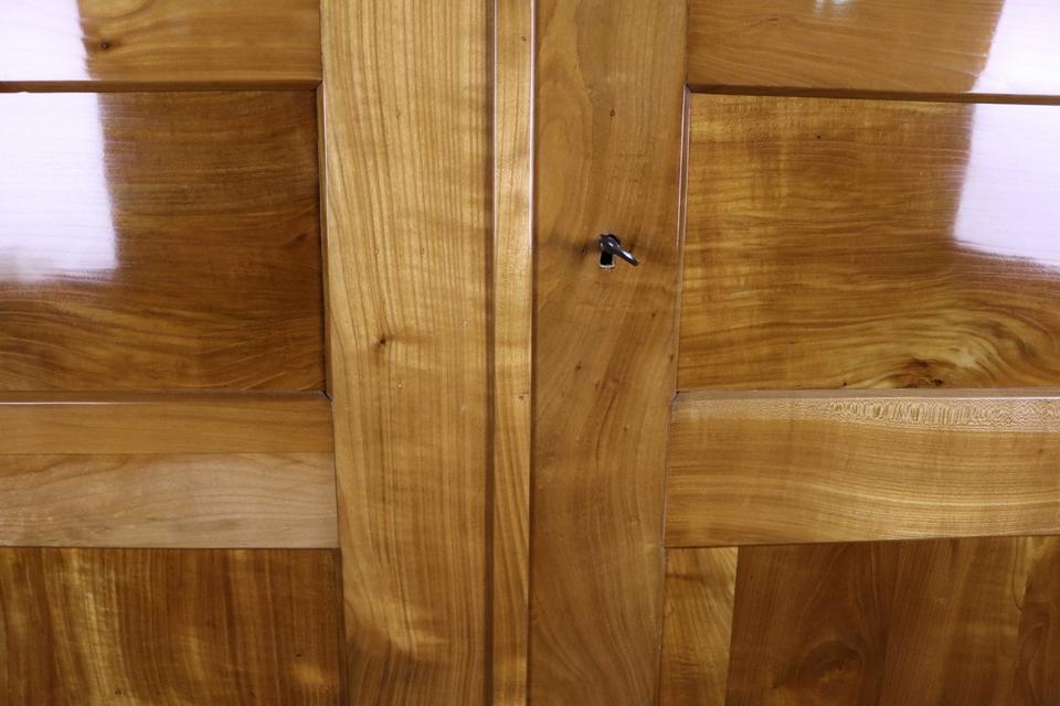 Toller antiker Kirschbaum Schrank Biedermeier um 1860  #12515 in Walldorf
