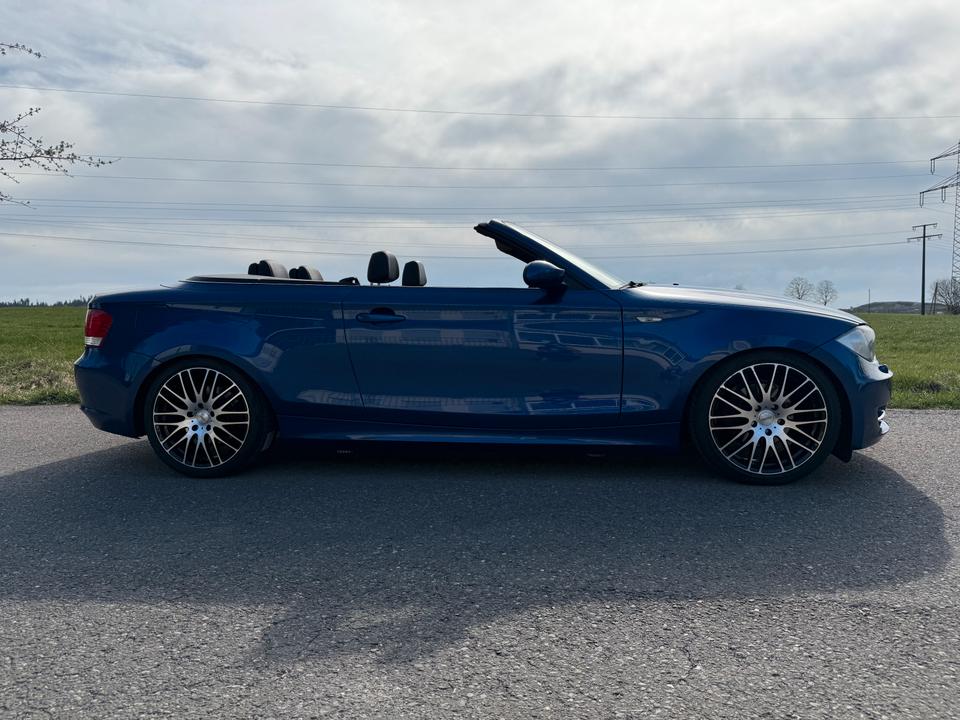 BMW 118i Cabrio | Montegoblau | H&R Federn | BMW Perform. Auspuff in Aldingen