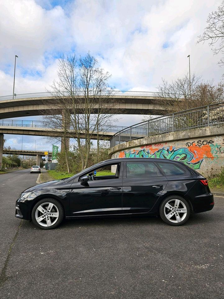 Seat Leon FR 2.0 TDI DSG in Neuss