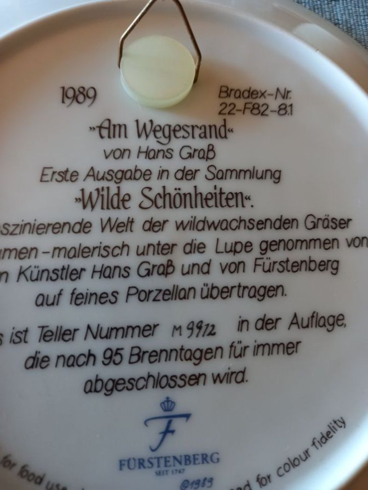 Sammlerteller "Am Wegesrand" mit Zertifikat von Fürstenberg in Halle (Westfalen)