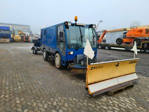 Namensschilder, Gebrauchte LKW kaufen