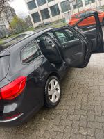 Opel Astra 2013 Düsseldorf - Bilk Vorschau