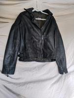 Maze Damen Lederjacke 38 gr.M Im Makellosen Zustand Berlin - Treptow Vorschau